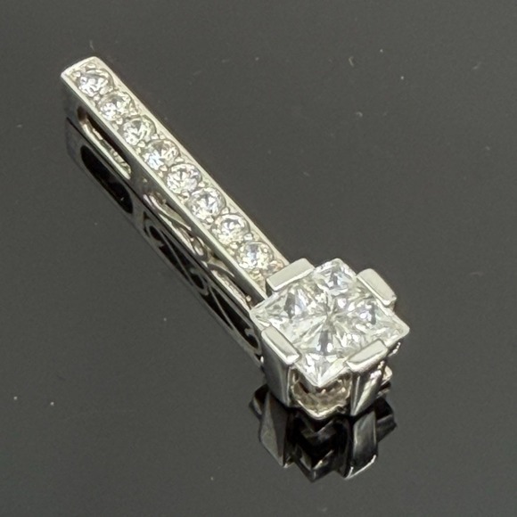 14K White Gold Vertical Bar Drop Pendant White Round & Princess-Cut CZ 1.86g